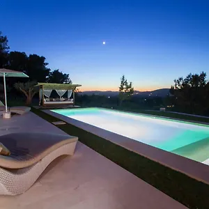 ibiza-luxury-villa.balearic-islands.net/